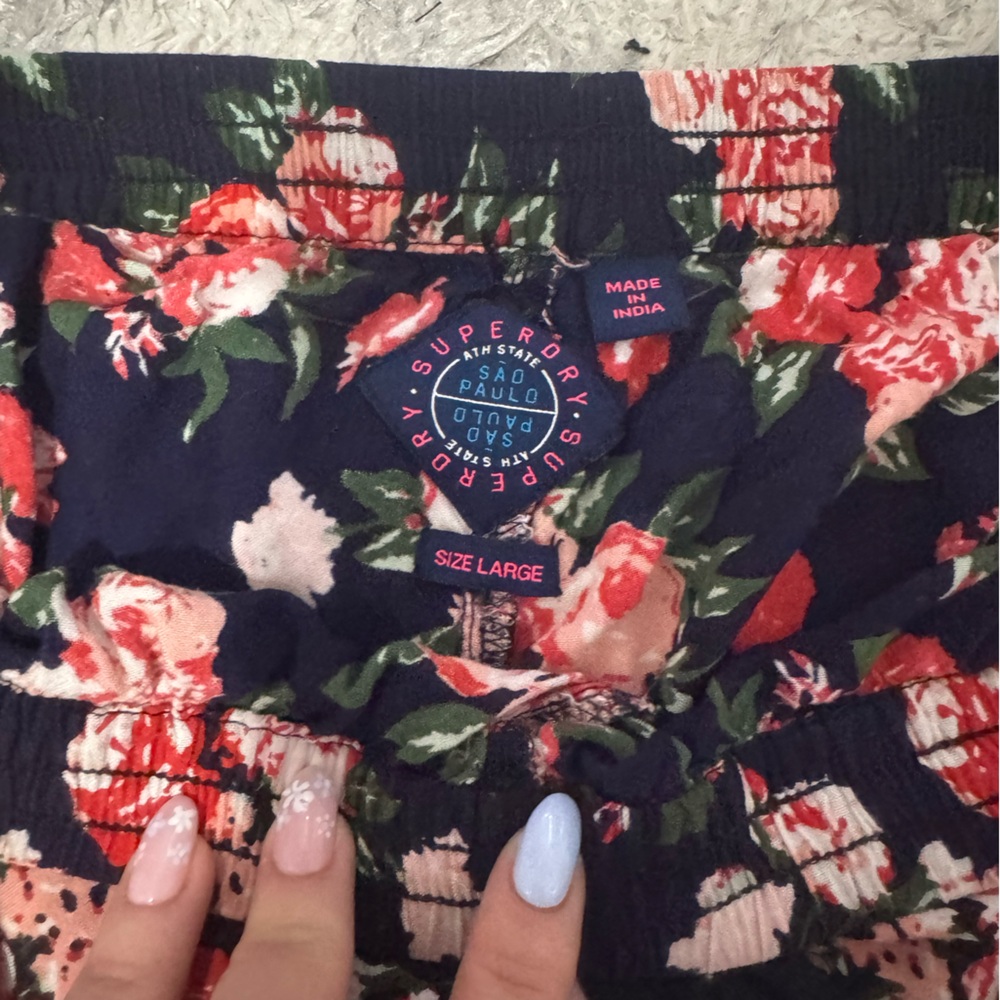 Floral Lace Trim Mini Shorts SuperDry - Picture 6 of 6